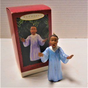 Vintage HALLMARK KEEPSAKE "Joy to the World" Choir Boy Christmas Ornament